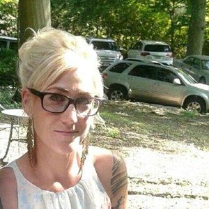 Meet your Posher, Kaitlin